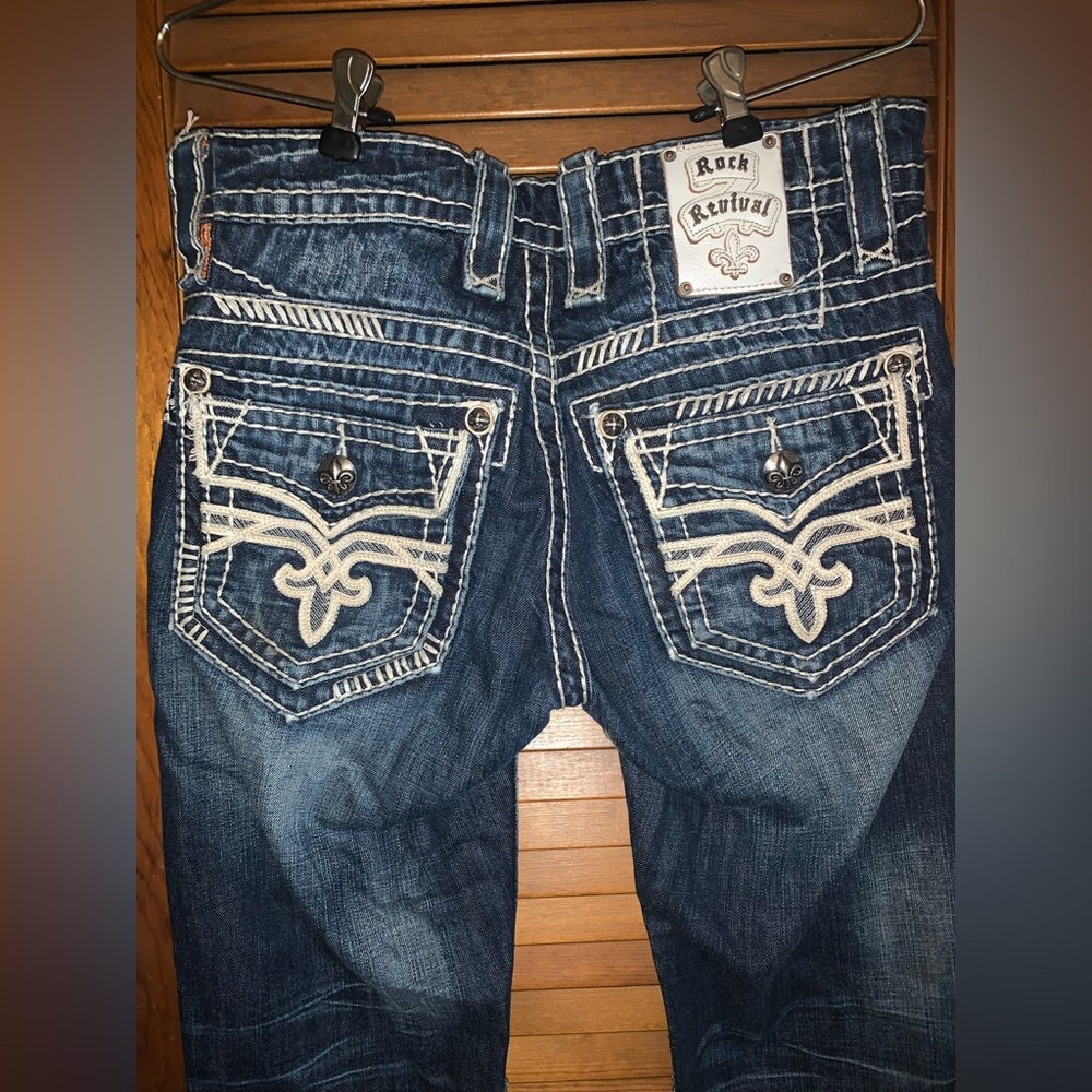 Men’s // Rock Revival — Buckle Exclusive - ED Slim Straight Jeans
